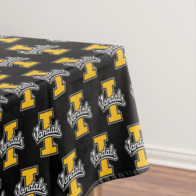 Graduation | Idaho Vandals Logo Tablecloth (In Situ)