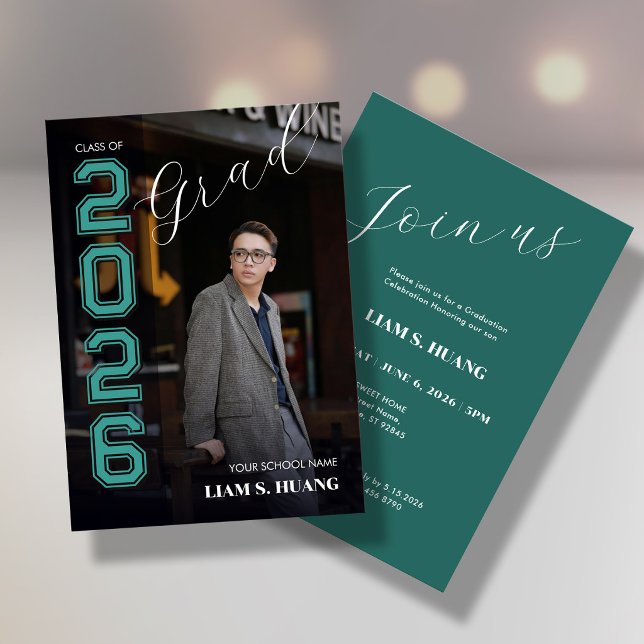 Graduation invitation with photo portrait (Creator Uploaded)