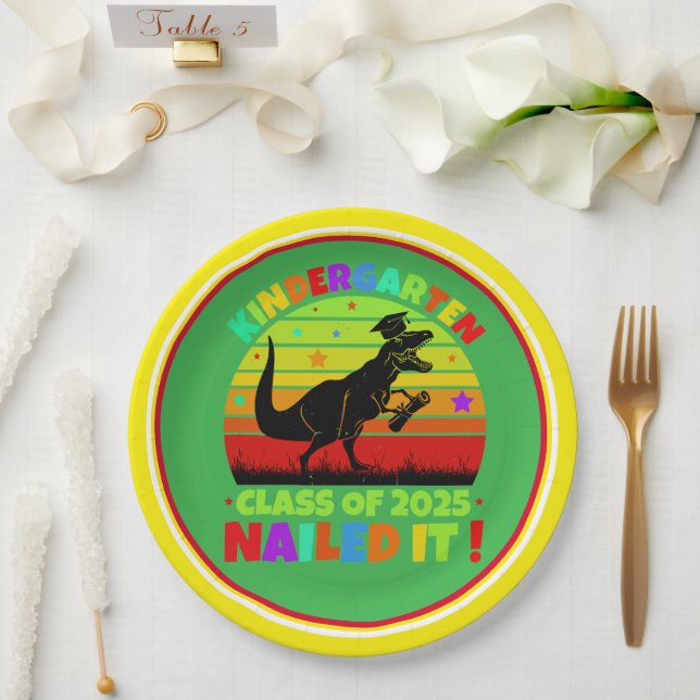 Graduation Kindergarten Class 2025 Paper Plates (Wedding)