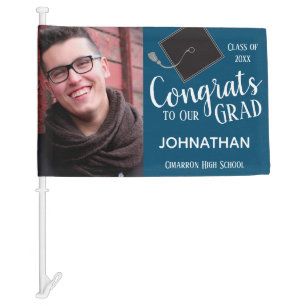 Graduation One Photo Class of 2022 Blue Car Flag