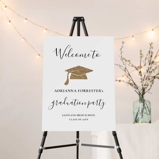 Graduation Party Welcome Sign | Elegant Grad Hat (In Situ (Stand))