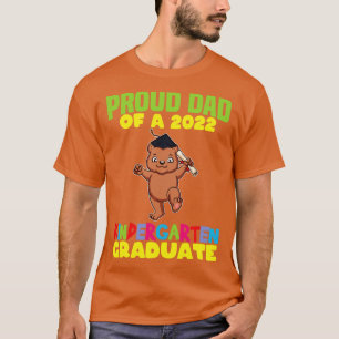 Graduation Proud Dad 2022 Kindergarten Graduate 4  T-Shirt