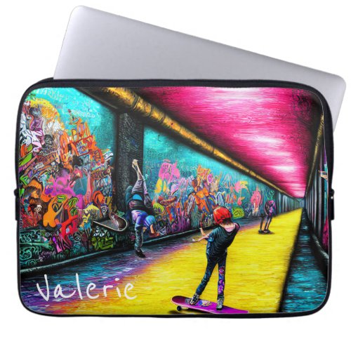 Graffiti Coming to Live Laptop Sleeve
