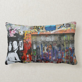 Graffiti KIssen "Paris & Berlin" uniform Street ar Lumbar Pillow