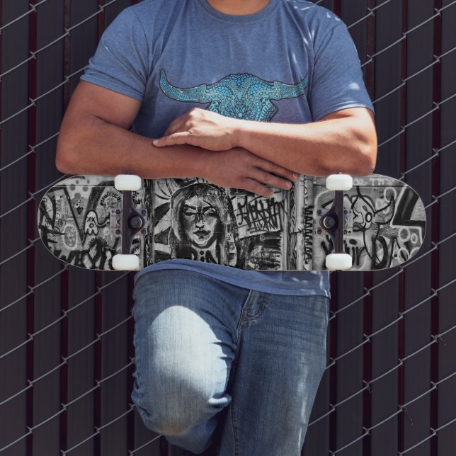 Graffiti Modern Cool Black And White Urban Street Skateboard (Outdoor 3)