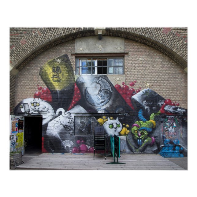 Graffiti On Stadtbahnbogen, Wien Österreich Poster (Front)
