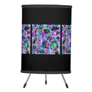 Graffiti Smoothie Tripod Lamp