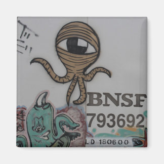 Graffitti Aliens Magnet