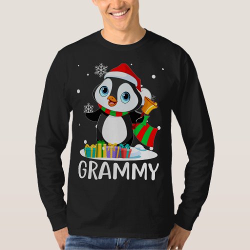 Grammy Penguins Santa Hat Funny Christmas Matching T_Shirt