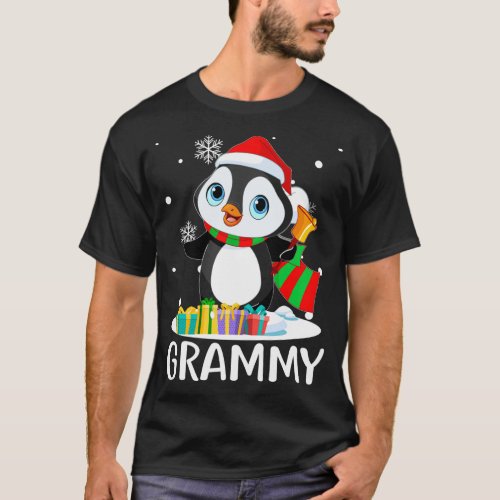 Grammy Penguins Santa Hat Funny Christmas Matching T_Shirt