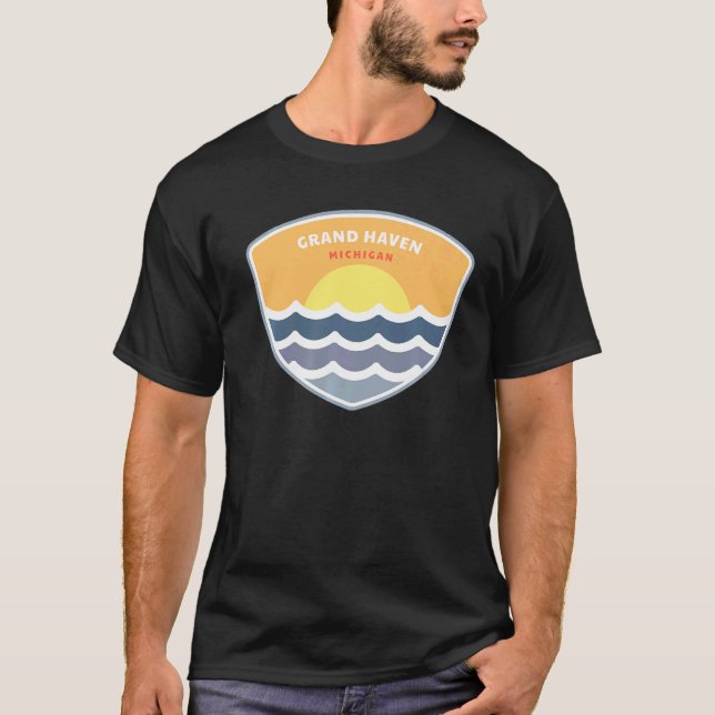 Grand Haven Michigan MI Sunset Vacation Souvenir T-Shirt (Front)