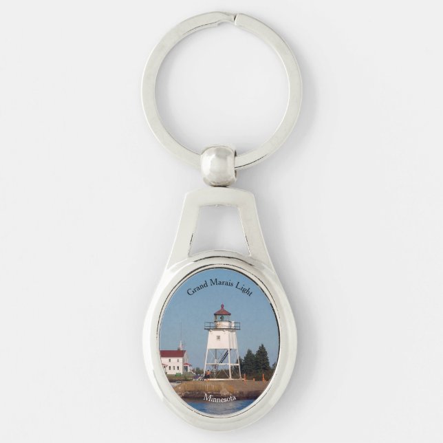 Grand Marais Light metal key chain (Front)