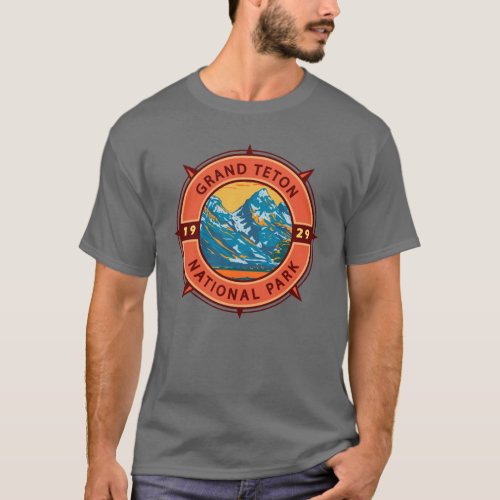 Grand Teton National Park Retro Compass Emblem T_Shirt