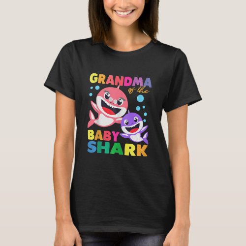 grandma of  baby shark birthday nana grandma shark T_Shirt