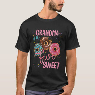 Grandma Of The Sweet Five 5Th Donut Birthday Party T-Shirt