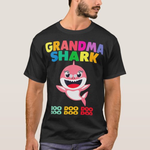 Grandma Shark Gift Cute Baby Shark Design Family S T_Shirt