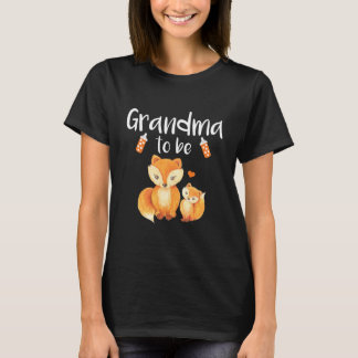 Grandma To Be Fox Baby Shower Cute Forest Animal T-Shirt