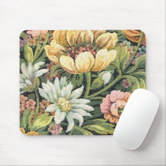 Grandma's Couch Pattern 2 Mouse Pad