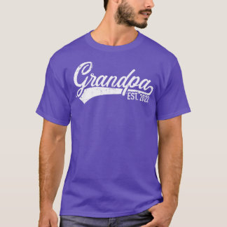 Grandpa est 2022 for grandfather to be T-Shirt