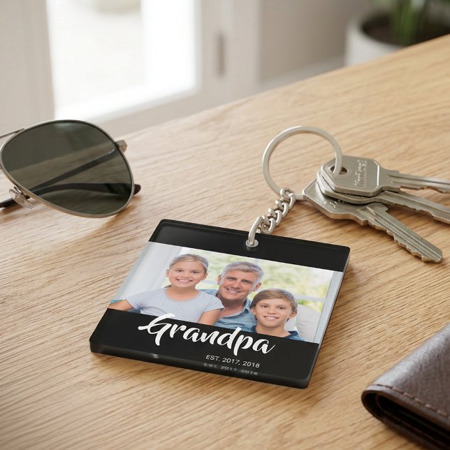 Grandpa Established Modern Script Photo Keychain (Grandpa Established Modern Script Photo Keychain)