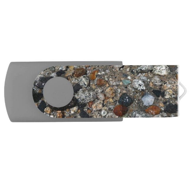 Granite Pebbles in Tenaya Lake at Yosemite Flash Drive (Front)