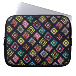 Granny squares laptop sleeve