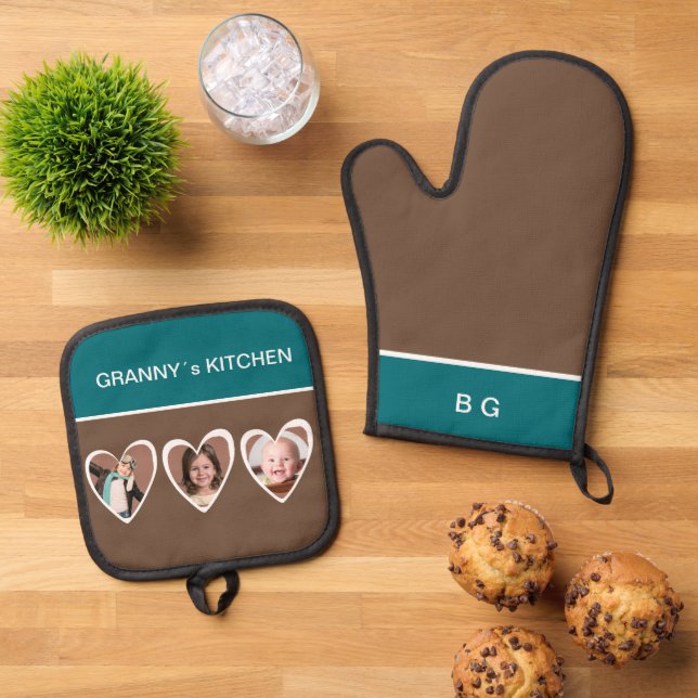 grannys kitchen 3 grandchildren photo oven mitt & pot holder set (Top Down)
