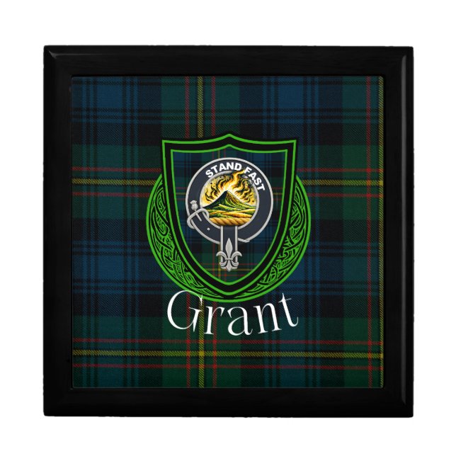 Grant Scottish Clan Tartan & Crest Gift Box (Front)