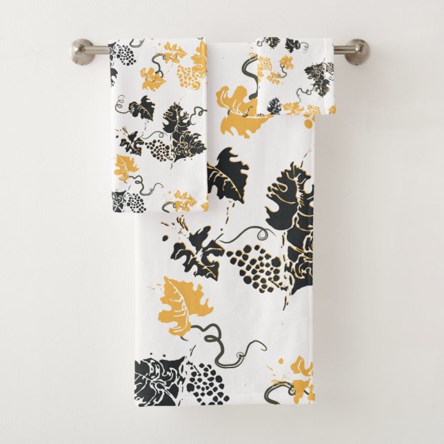 Grape Leaves Towel (Insitu)