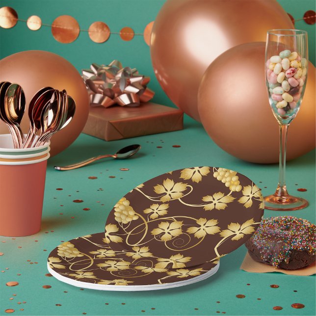 Grapevine Background Paper Plates (Creator Uploaded)