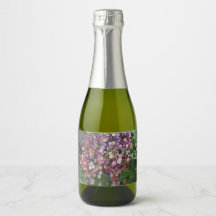 Grapevine Glory — Hyperrealistic Vineyard Art