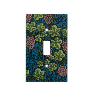 Grapevines with clusters of pink grapes Light Switch Cover