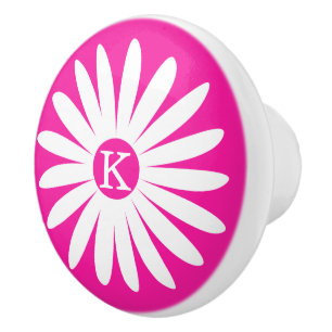 Graphic daisy flower pink monogram knob