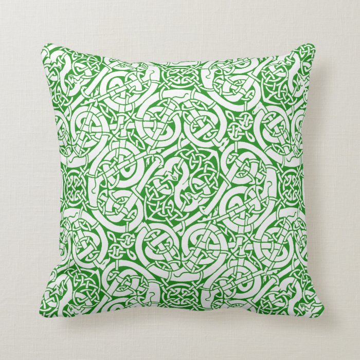 Grass Green Celtic Knot Design Throw Pillow