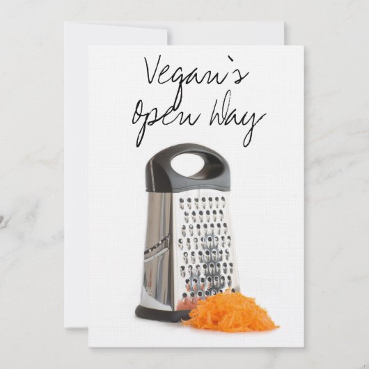 Grater and grated carrot (Front)