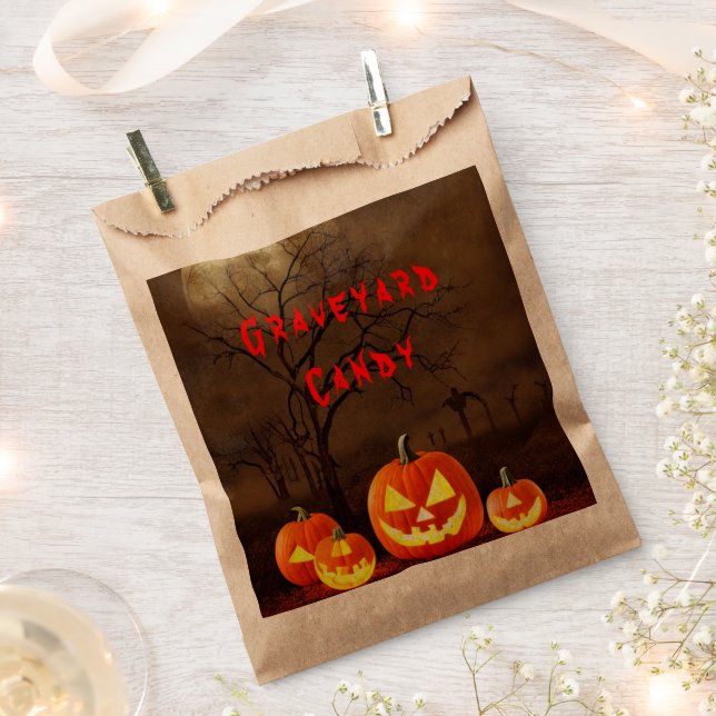 Graveyard Candy Halloween Creepy Graveyard Favor Bag (Clipped)