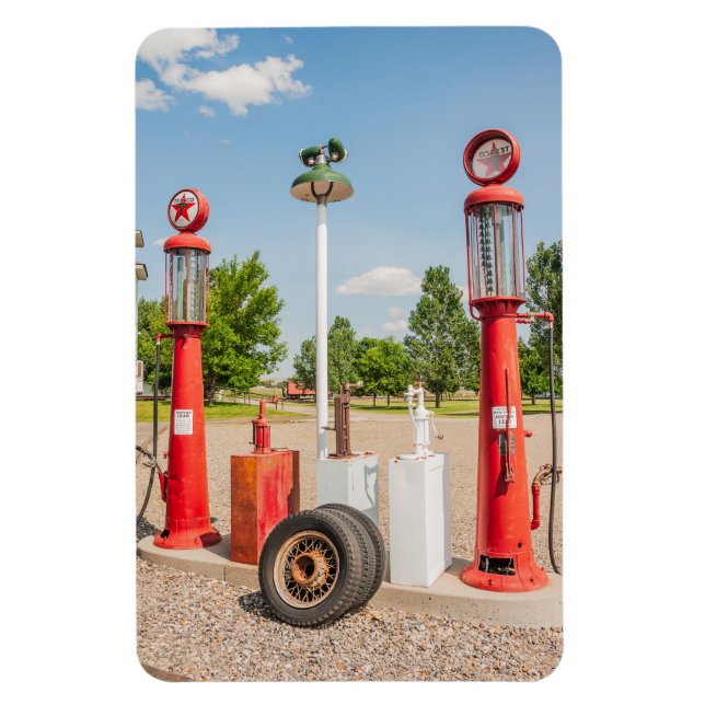 Gravity Flow Gas Pumps Magnet (Vertical)