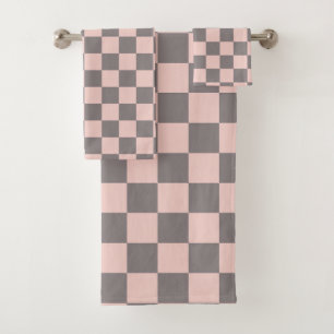 Gray and Pink Checkerboard Bath Towel Set