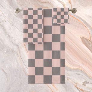 Gray and Pink Checkerboard Bath Towel Set