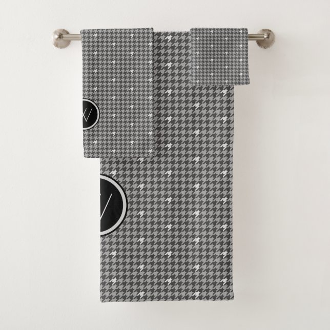 Gray and Silver Accent Houndstooth Towel Set (Insitu)