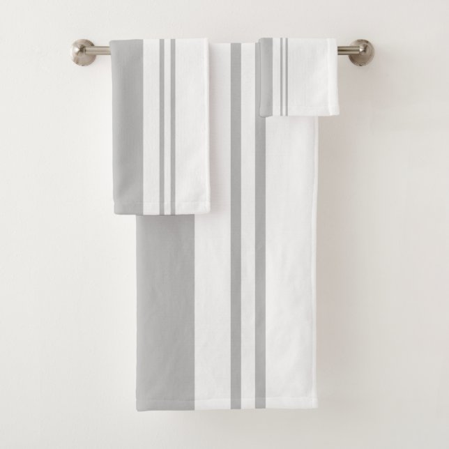 Gray and White Bath Towel Set (Insitu)