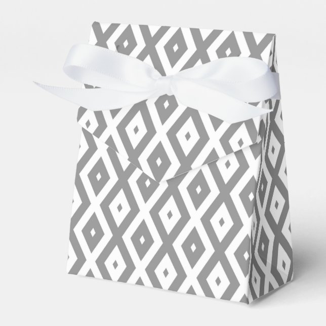 Gray and white diamond pattern favor boxes (Front Side)