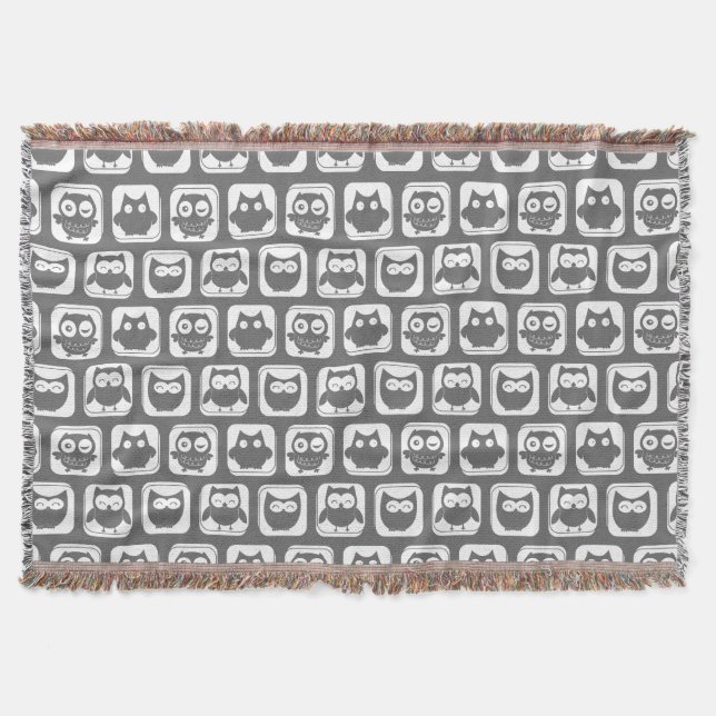 Gray and White Owl Pattern Throw Blanket (Front)