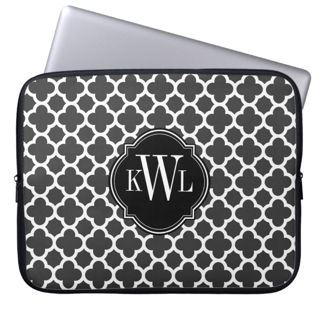 Gray and White Quatrefoil Pattern Monogram Laptop Sleeve (Front)
