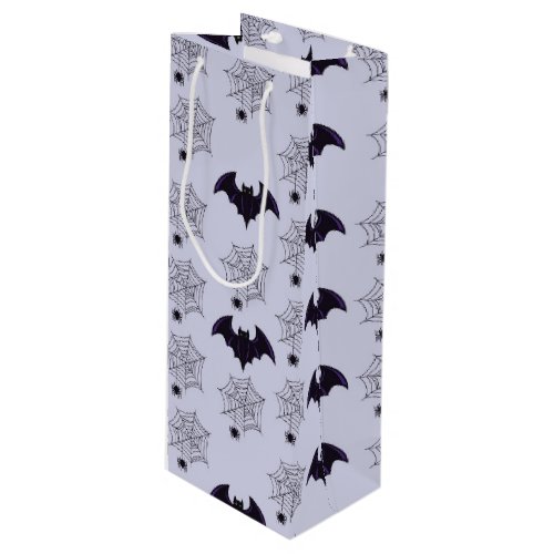 GRAY  BLACK HALLOWEEN SPIDER WEBS BATS WINE GIFT BAG