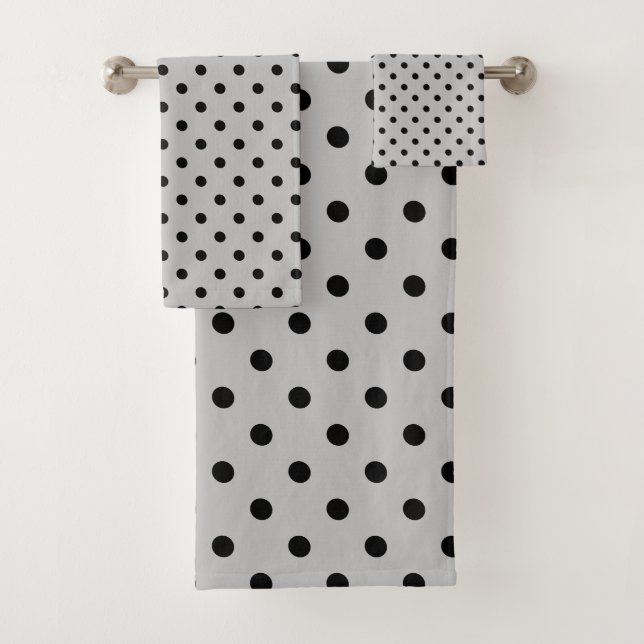 Gray Black Polka Dot Bath Towel Set (Insitu)