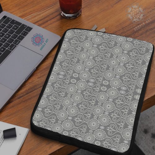 Gray fibrous textile octopus seeds patterned  laptop sleeve