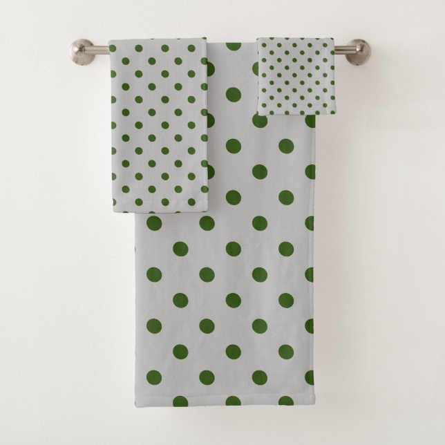 Gray Green Polka Dot Bath Towel Set (Insitu)