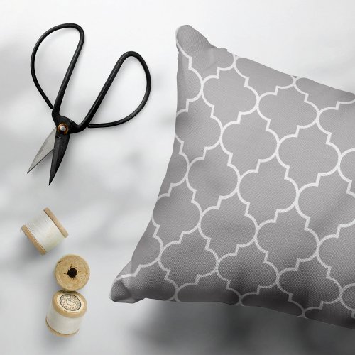 Gray Latticework Quatrefoil Moroccan Trellis Pillow Case