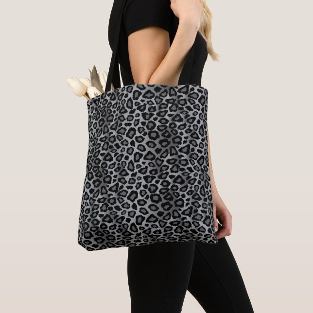 Gray Leopard Pattern Tote Bag (Close Up)